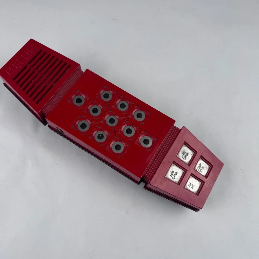 Vintage Merlin Handheld Electronic Game Parker Brother TESTED WORKS 1978